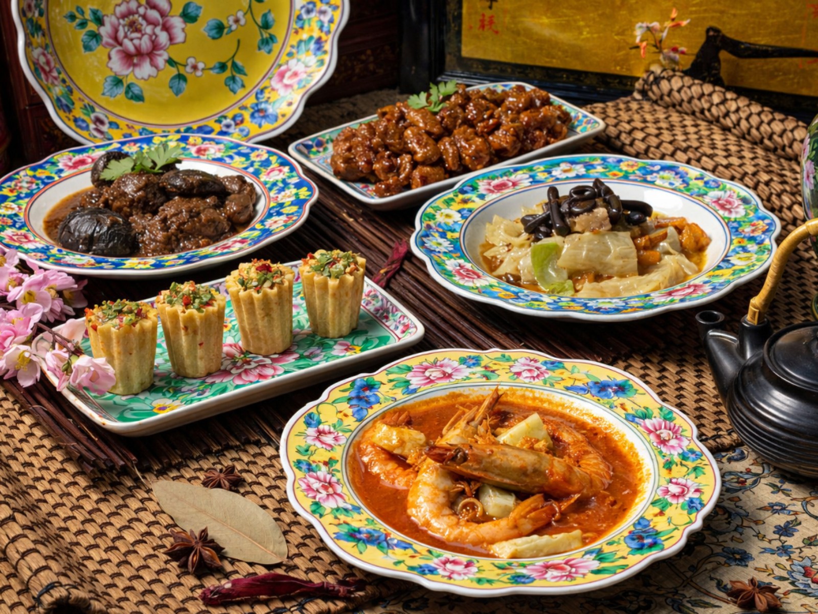 Authentic Nyonya Catering for Your Next Family Dinner